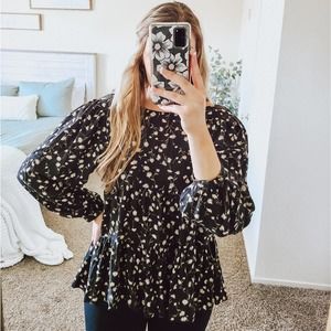 American Eagle Tierd Floral Babydoll  Blouse